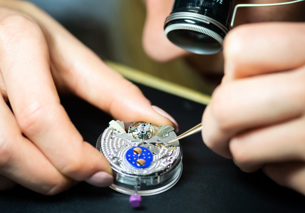 métier horlogerie branche horlogerie bijouteire joaillerie orfèvrerie 